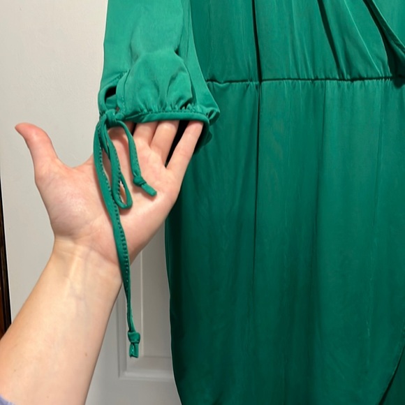 NWT Ashley Stewart Kelly GREEN Long sleeve V neck MIDI dress - Picture 6 of 11